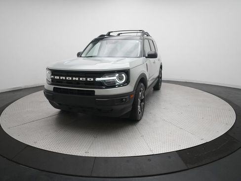 Used 2021 Ford Bronco Sport Outer Banks AWD/4WD image 12