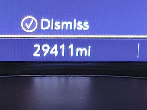 Used 2022 GMC Terrain SLT image 2