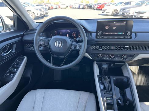 Certified 2023 Honda Accord EX image 7