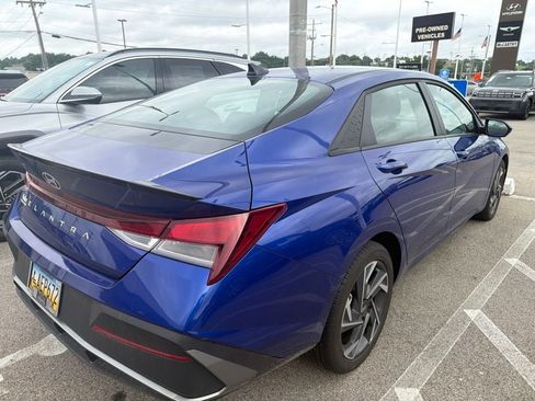 Used 2025 Hyundai Elantra Sport FWD image 7