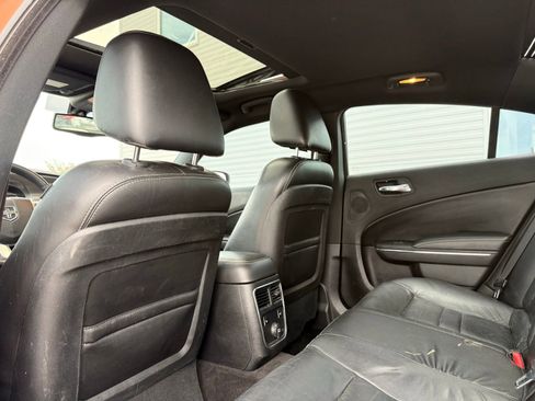 Used 2011 Dodge Charger Rallye RWD image 20
