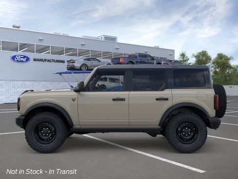 New 2026 Ford Bronco Badlands AWD/4WD image 3