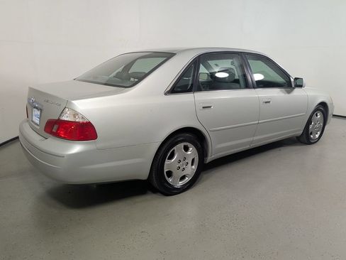 Used 2003 Toyota Avalon XLS FWD image 7
