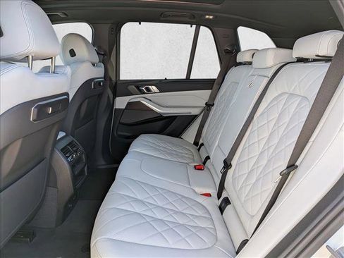 Used 2026 BMW X5 xDrive50e w/ Executive Package AWD/4WD image 16