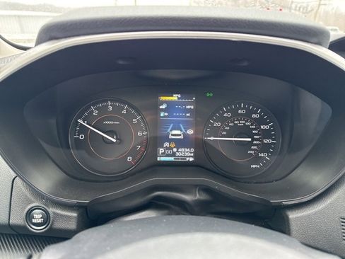 Used 2021 Subaru Crosstrek 2.0i Premium image 29