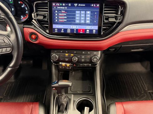 Used 2022 Dodge Durango R/T AWD/4WD image 21