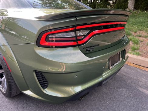 Used 2022 Dodge Charger SRT Hellcat w/ SRT Black Package RWD image 91