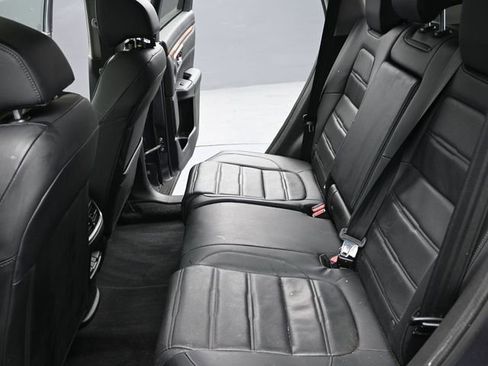 Used 2021 Honda CR-V Touring image 17