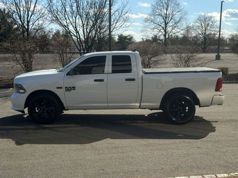 Used 2019 RAM 1500 Express w/ Express Value Package AWD/4WD image 5