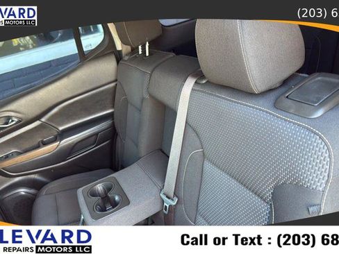 Used 2021 GMC Acadia SLE w/ Driver Convenience Package image 32