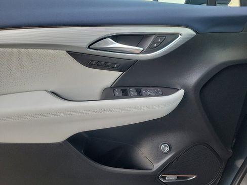 New 2026 Buick Envision Avenir image 14