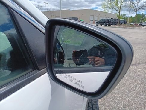 Used 2023 Ford Escape Active w/ Tech Pack #1 AWD/4WD image 4