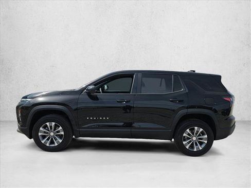 New 2026 Chevrolet Equinox LT w/ Safety and Technology Package FWD image 5