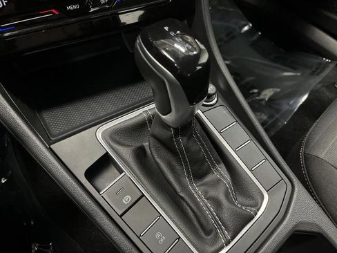 Used 2025 Volkswagen Jetta S image 19