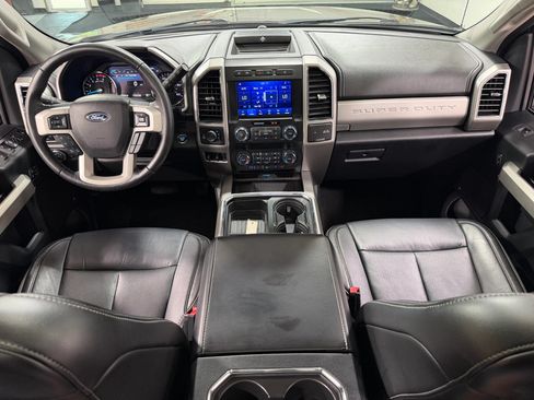 Used 2020 Ford F250 Lariat w/ Lariat Ultimate Package AWD/4WD image 23