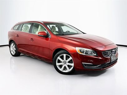 Used 2017 Volvo V60 T5 Platinum w/ Climate Package