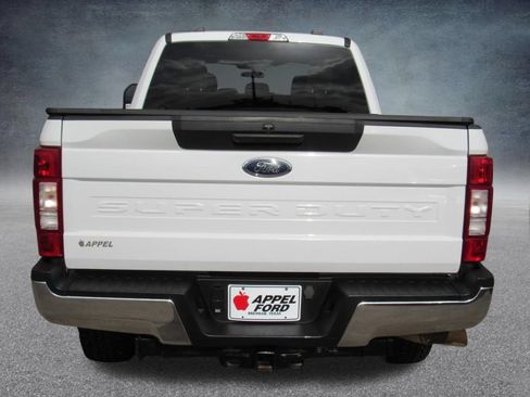 Used 2022 Ford F250 XLT AWD/4WD image 6