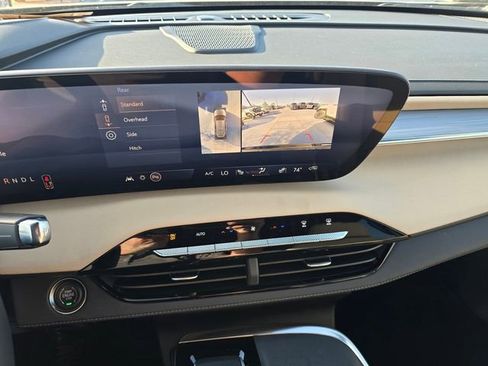 New 2026 Buick Enclave Preferred FWD image 21