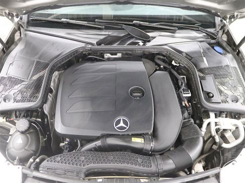Used 2019 Mercedes-Benz C 300 4MATIC Sedan image 36