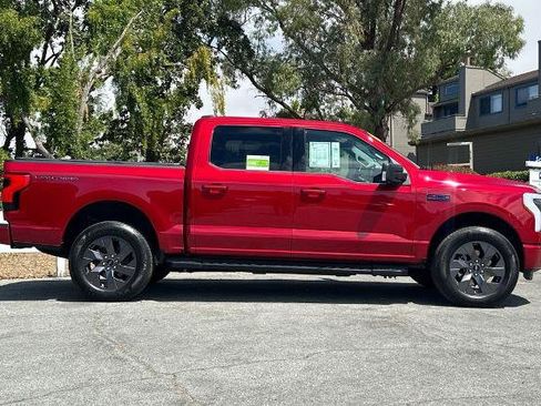 Certified 2025 Ford F150 Lightning Flash AWD/4WD image 3