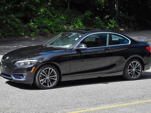 Used 2019 BMW 230i xDrive Coupe w/ Premium Package AWD/4WD image 3