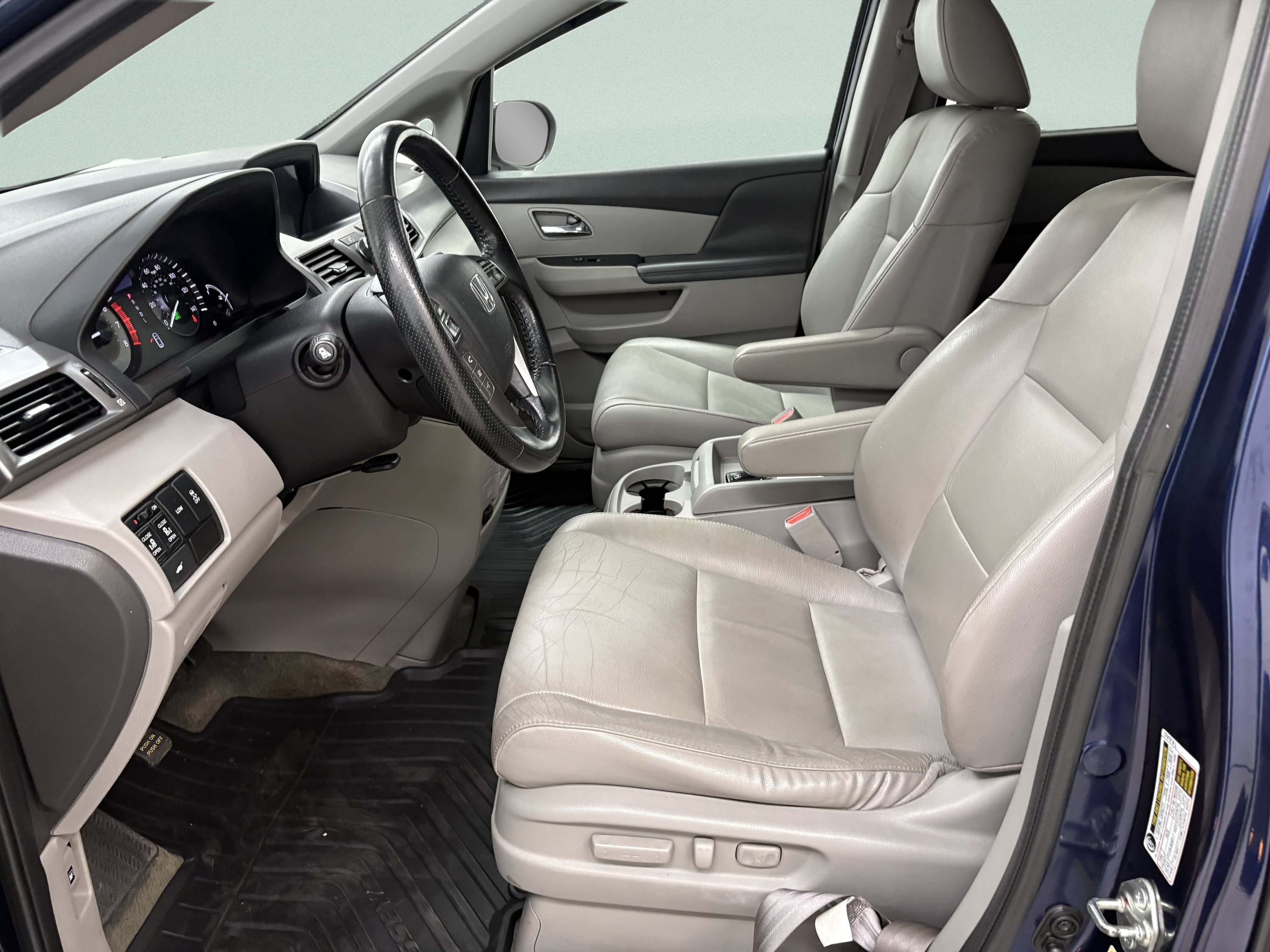 Used 2015 Honda Odyssey EX-L image 14