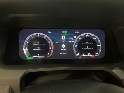 Used 2024 Toyota Tacoma TRD Sport w/ TRD Sport Upgrade Package AWD/4WD image 29