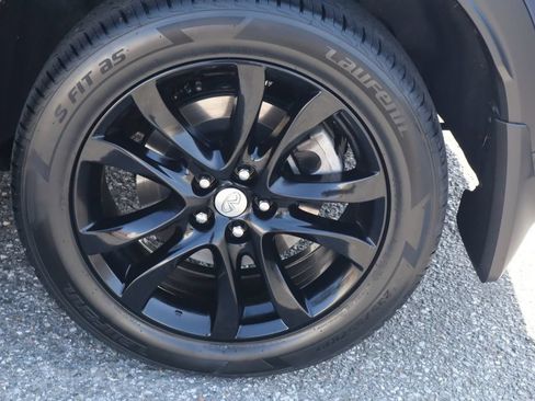Used 2023 INFINITI QX60 Luxe w/ Cargo Package FWD image 13