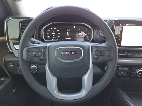New 2026 GMC Sierra 2500 SLT w/ SLT Premium Package AWD/4WD image 32
