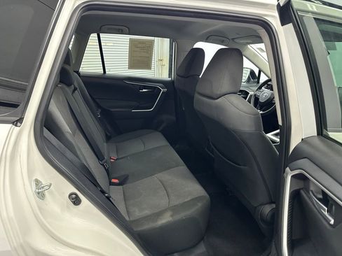 Used 2024 Toyota RAV4 XLE image 16