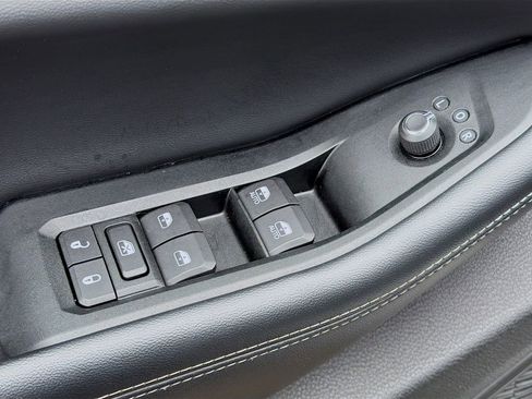 Used 2024 Jeep Grand Cherokee Limited image 25