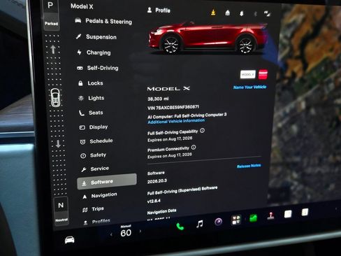 Used 2022 Tesla Model X AWD/4WD image 25