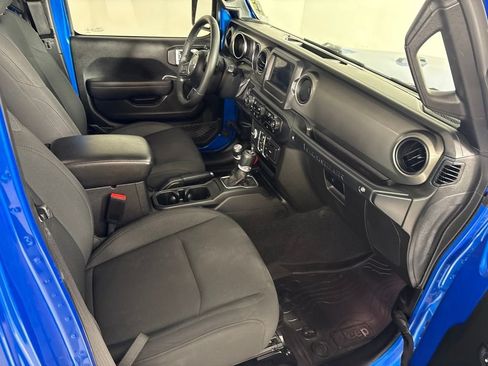 Used 2022 Jeep Wrangler Unlimited Sport AWD/4WD image 15