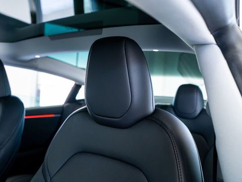 Used 2024 Tesla Model 3 Long Range image 33