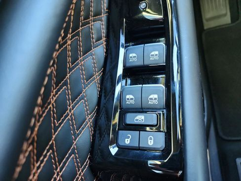 Used 2024 Jeep Grand Cherokee Summit image 22