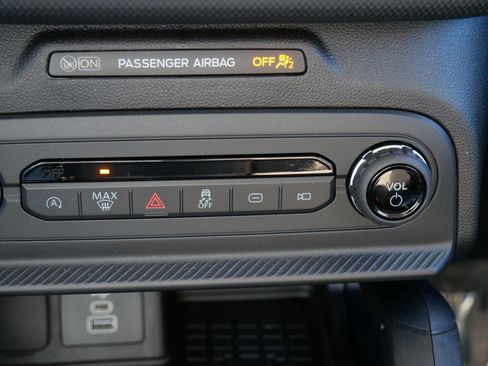 Used 2025 Ford Bronco Sport Big Bend image 23