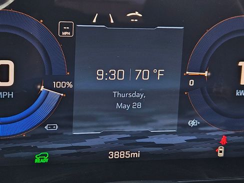 Used 2026 Chevrolet Equinox EV LT FWD image 15