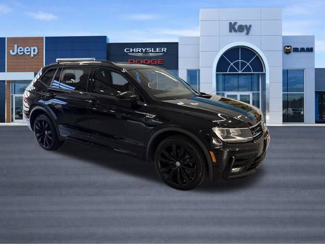 Used 2021 Volkswagen Tiguan SE R-Line AWD/4WD image 10