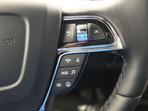 Used 2024 Lincoln Navigator Reserve image 25