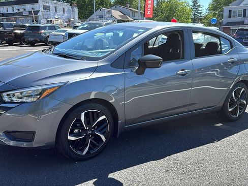 Certified 2025 Nissan Versa SR w/ Trunk Package FWD image 3