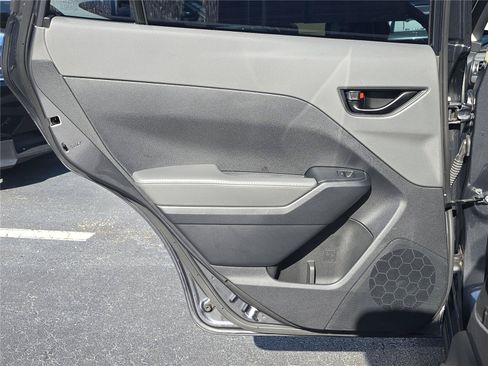 Used 2024 Subaru Crosstrek 2.0i Premium AWD/4WD image 10