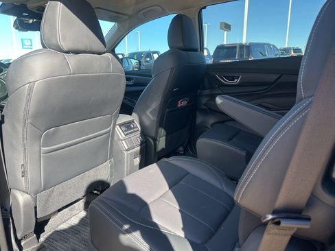 Used 2024 Subaru Ascent Limited w/ Technology Package image 12