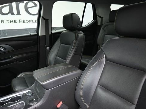 Used 2021 Chevrolet Traverse Premier w/ Redline Edition image 16