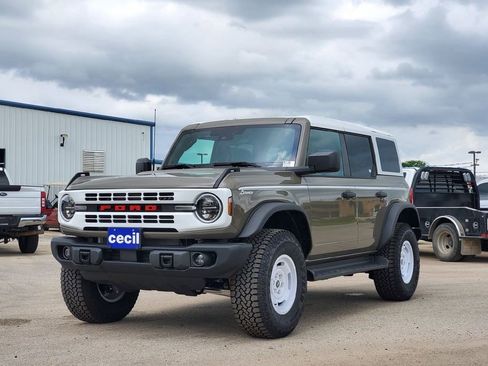 New 2026 Ford Bronco Heritage Edition AWD/4WD image 2