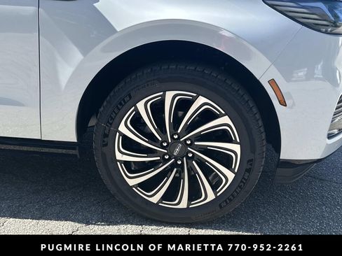New 2026 Lincoln Navigator Black Label AWD/4WD image 28