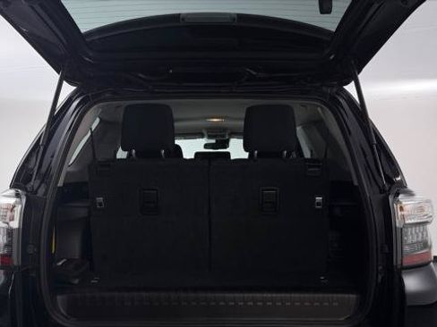 Used 2024 Toyota 4Runner SR5 RWD image 17