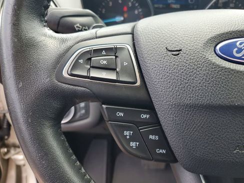 Used 2017 Ford Escape Titanium AWD/4WD image 12