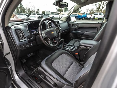 Used 2020 Chevrolet Colorado Z71 AWD/4WD image 21