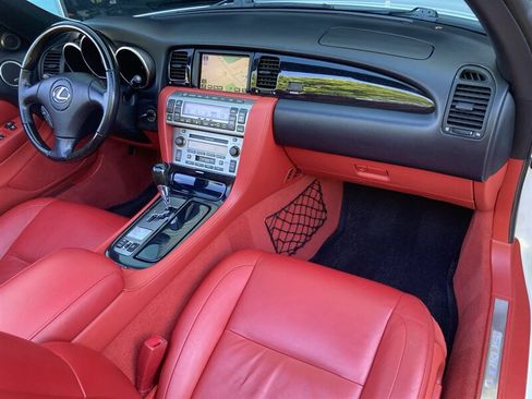 Used 2007 Lexus SC 430 Convertible RWD image 19