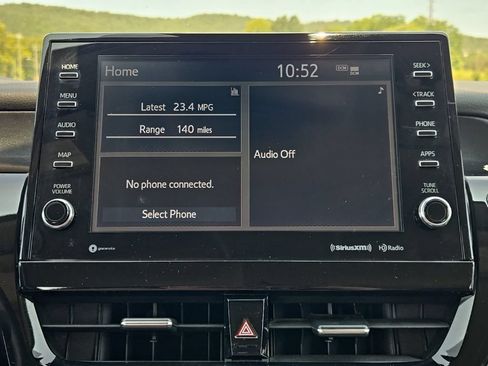 Used 2024 Toyota Camry XSE FWD image 10